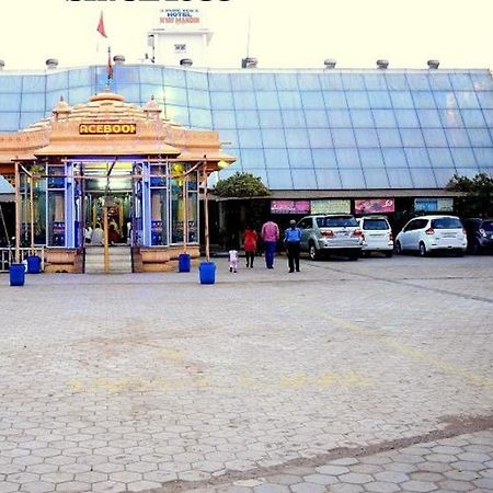 Hotel Nyay Mandir Bharuch Exterior photo